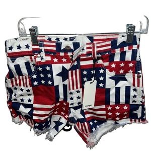 Wrangler Stars and Stripes American flag shorts size 27 NWT